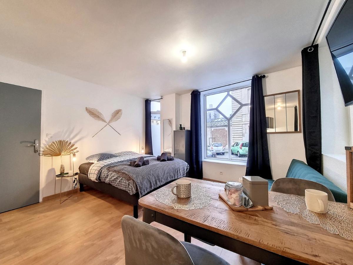 Agathe Apartment